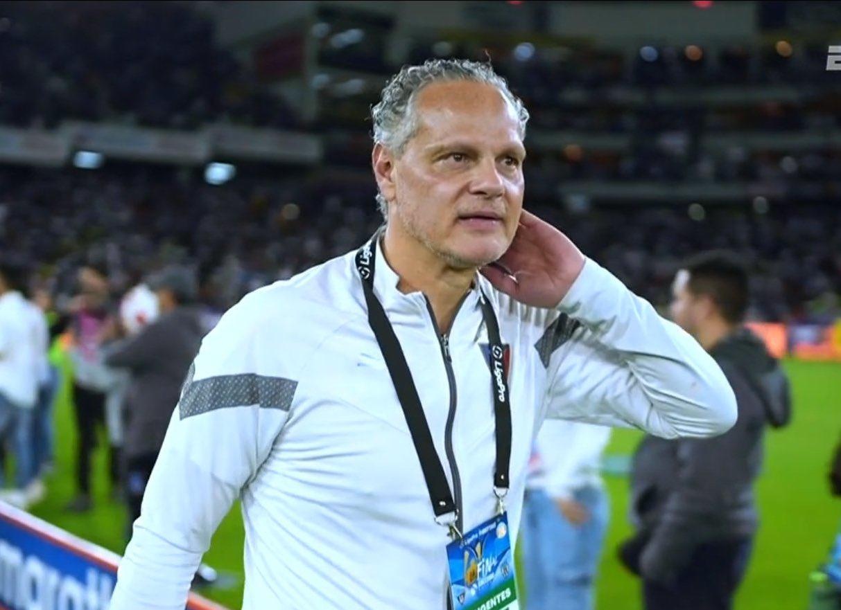 Esteban paz celebra el título de Liga de Quito en Liga Pro 2023 (Foto: API)