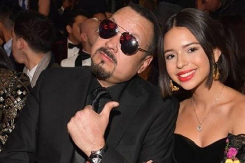 Imagen de archivo de Pepe Aguilar y su hija, Ángela Aguilar. Ambos, destacados artistas de música mexicana. (RRSS)
