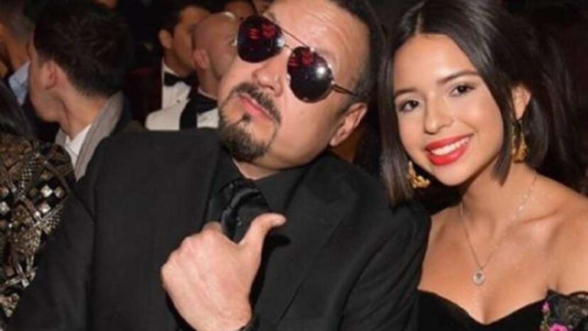 Imagen de archivo de Pepe Aguilar y su hija, Ángela Aguilar. Ambos, destacados artistas de música mexicana. (RRSS)