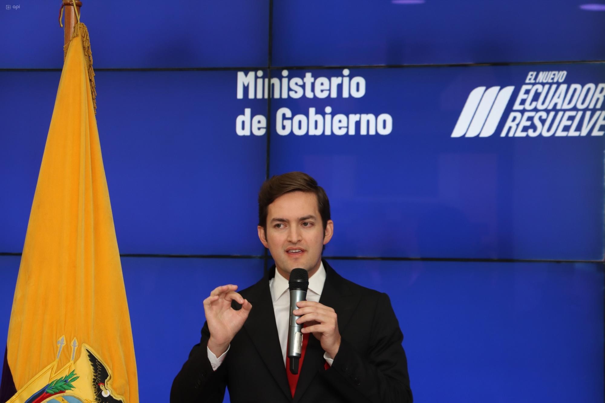Esteban Torres, viceministro de Gobierno, en una rueda de prensa. (API)