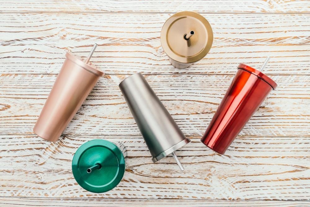 Según estudio científico, los termos sucios pueden tener 100 mil bacterias (Freepik)