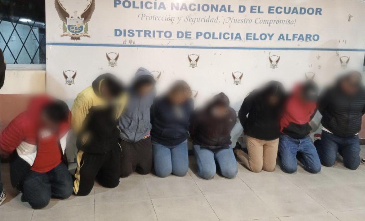 Los detenidos por la Policía Nacional en el sur de Quito. (Policía Nacional)
