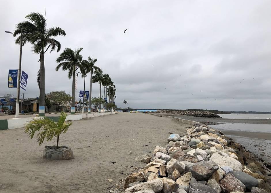 El sector turístico de la comuna Bajo Alto, en El Guabo, agoniza. (Tomado de Enfoquec)