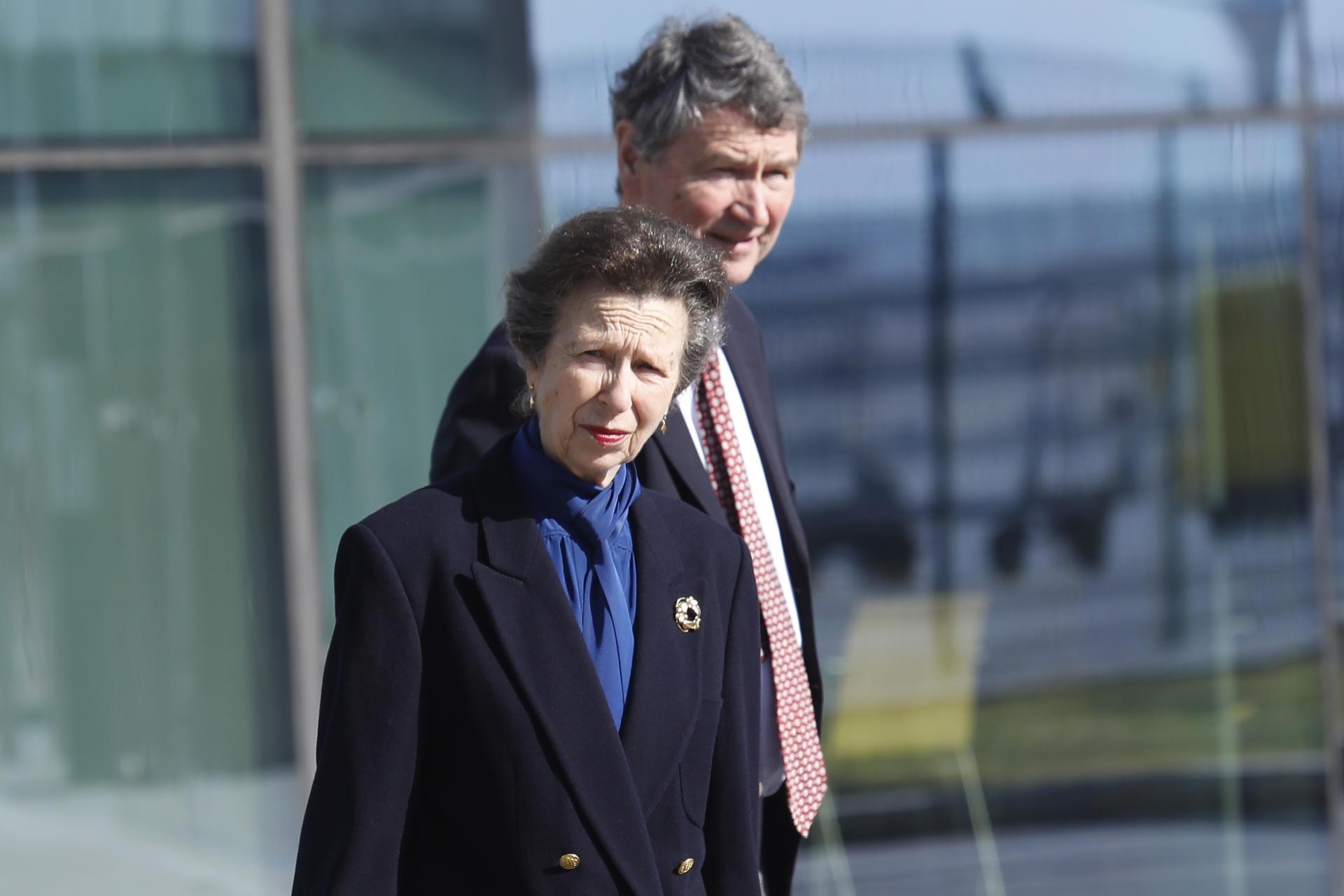 La princesa Ana de Inglaterra con su marido, Timothy Laurence, en 2023. EFE/A.Carrasco Ragel (A.Carrasco Ragel / (EPA) EFE)