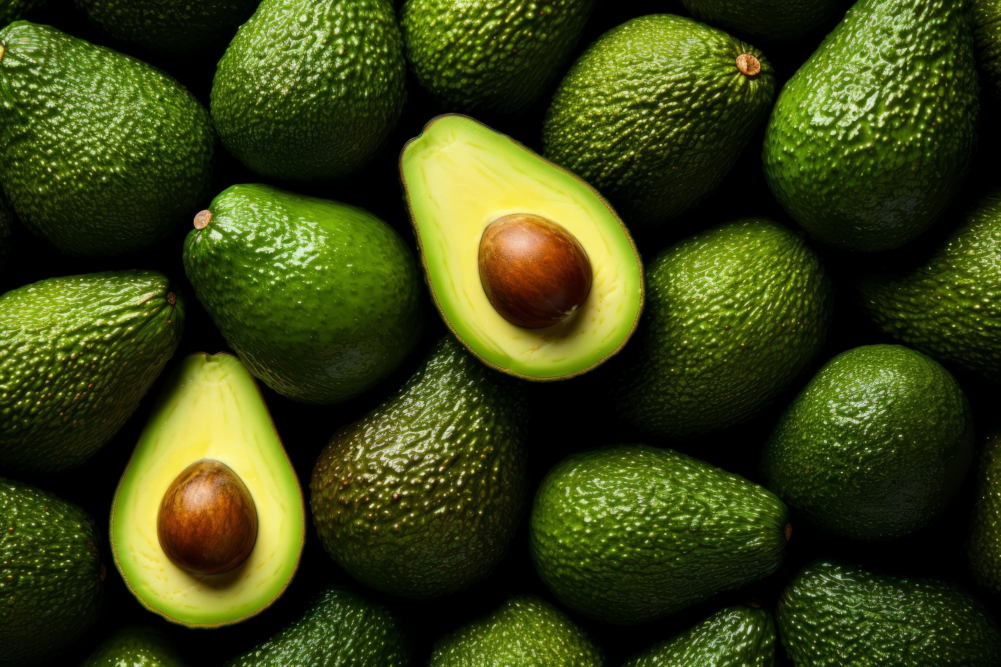Foto de aguacates frescos. (Freepik)