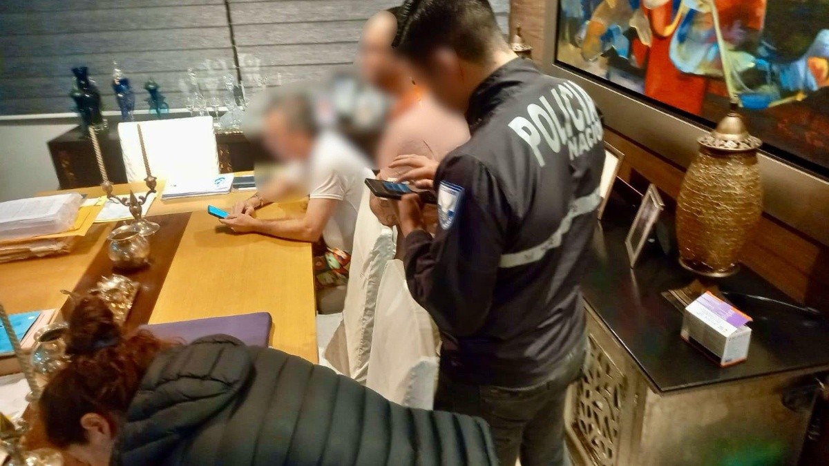 Las autoridades allanaron la vivienda de Juan Francisco Fierro, en Samborondón. (Fiscalía)