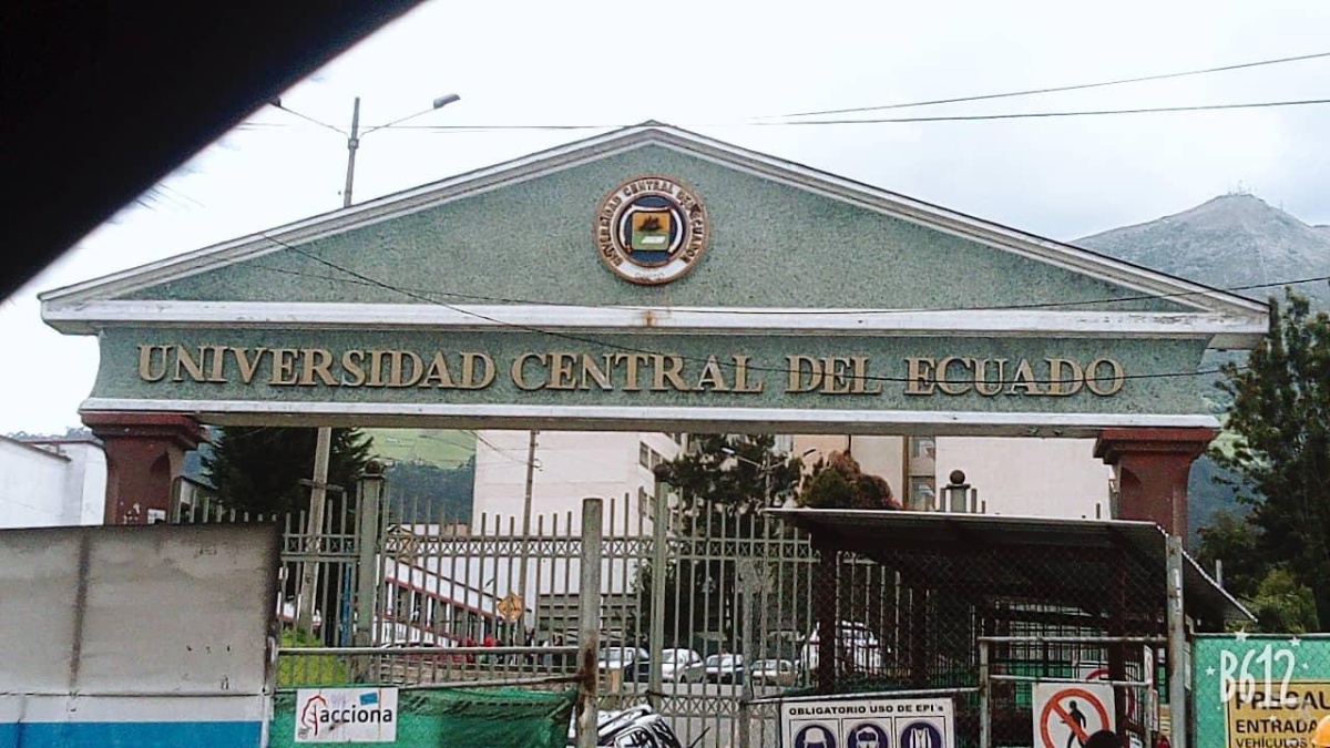 Imagen de archivo de la fachada de la Universidad Central. (Internet)