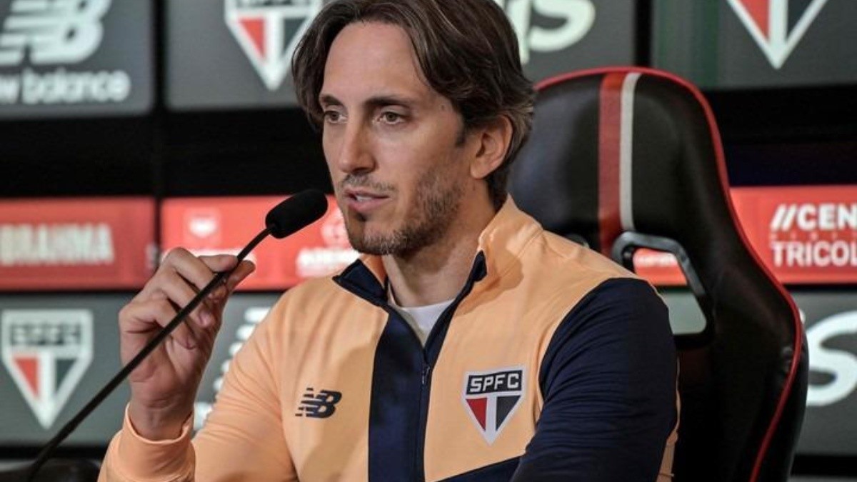 Luis Zubeldía, entrenador argentino. (Sao Paulo)