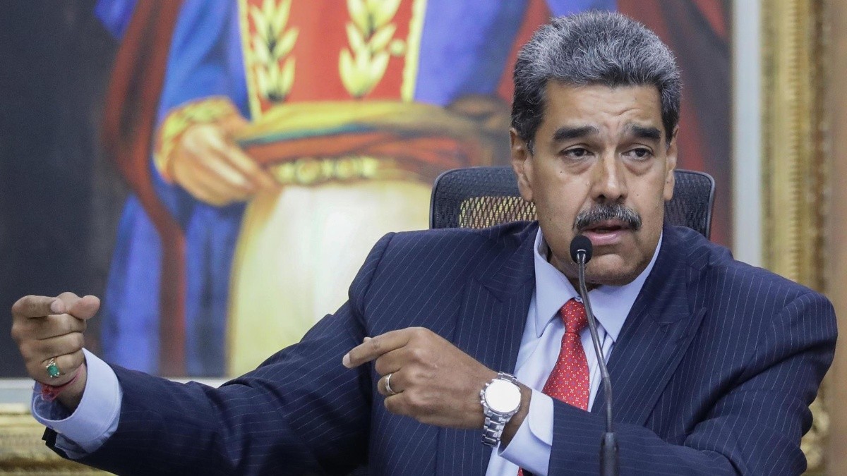 El presidente de Venezuela, Nicolás Maduro, habla durante una rueda de prensa el miércoles anterior en el Palacio de Miraflores en Caracas. (EFE)