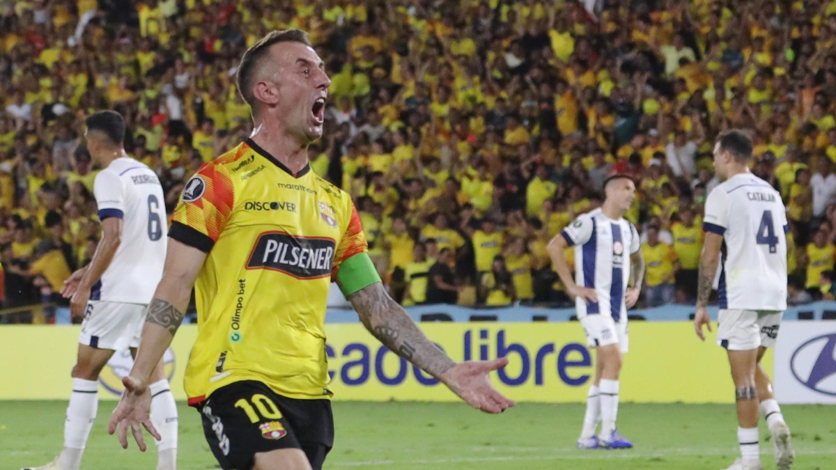 Damián Díaz está buscando un nuevo equipo en el fútbol ecuatoriano. (API)