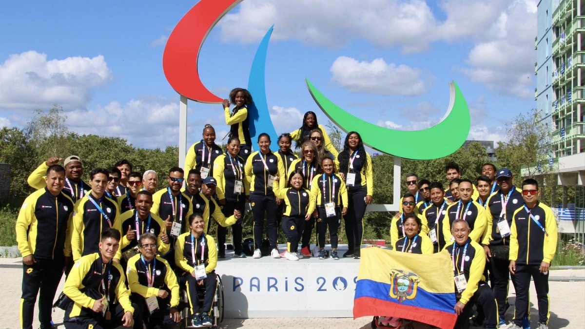 Imagen de la delegación de Ecuador que participará en los Juegos Paralímpicos de París 2024 (Foto. Comité Paralímpico Ecuatoriano)