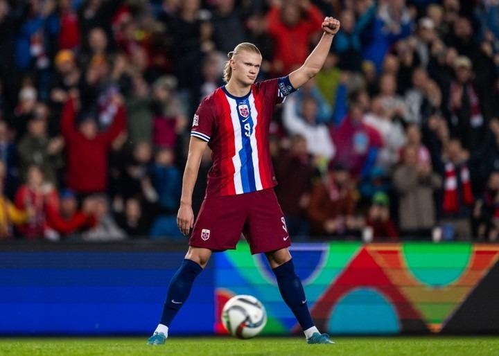 Erling Haaland, celebrando su gol. (ARCHIVO)