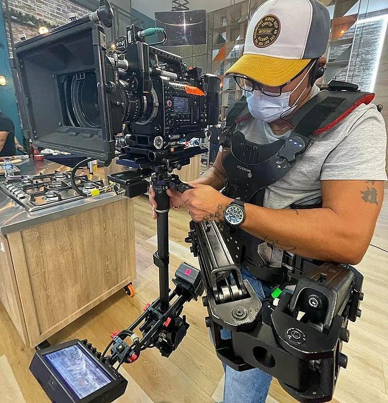 Jhonny Jackson, camarógrafo de RCN. (Cuenta Instagram @jhonny_1jackson)