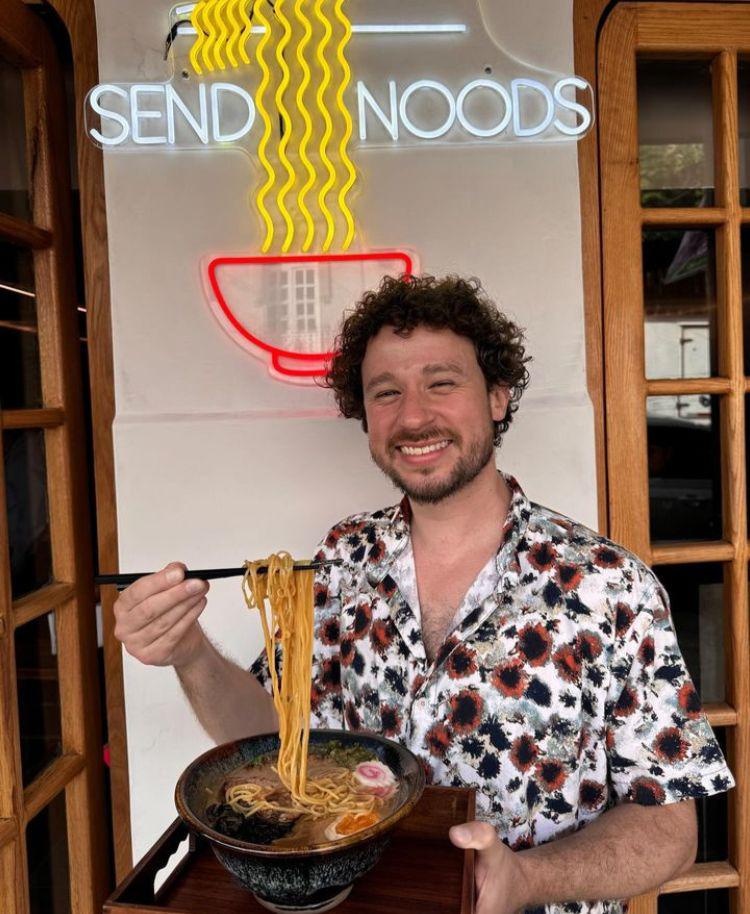 Fotografía publicada por Luisito Comunica (Foto cuenta Instagram @luisitocomunica)