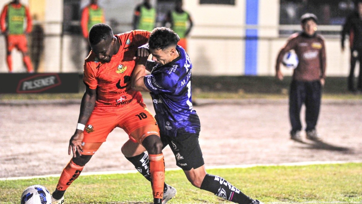 IDV y Libertad disputaron un partido en Loja. (ARCHIVO)