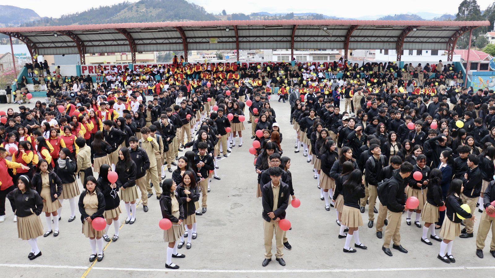 Los estudiantes de un plantel educativo (imagen referencial). (Cortesía del Ministerio de Eduación)
