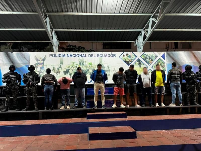 Siete personas fueron detenidas por contaminar contenedores de exportación con droga en Guayas. (Policía Nacional)