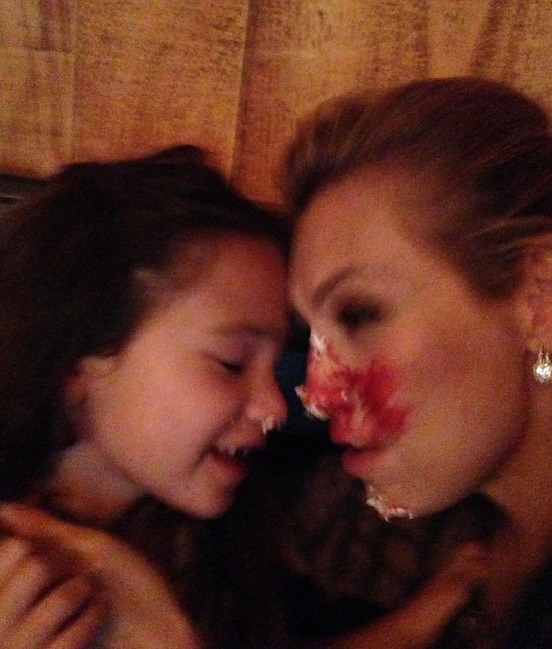 Imagen publicada en el Instagram de Thalía junto a su hija, Sabrina. (RRSS)