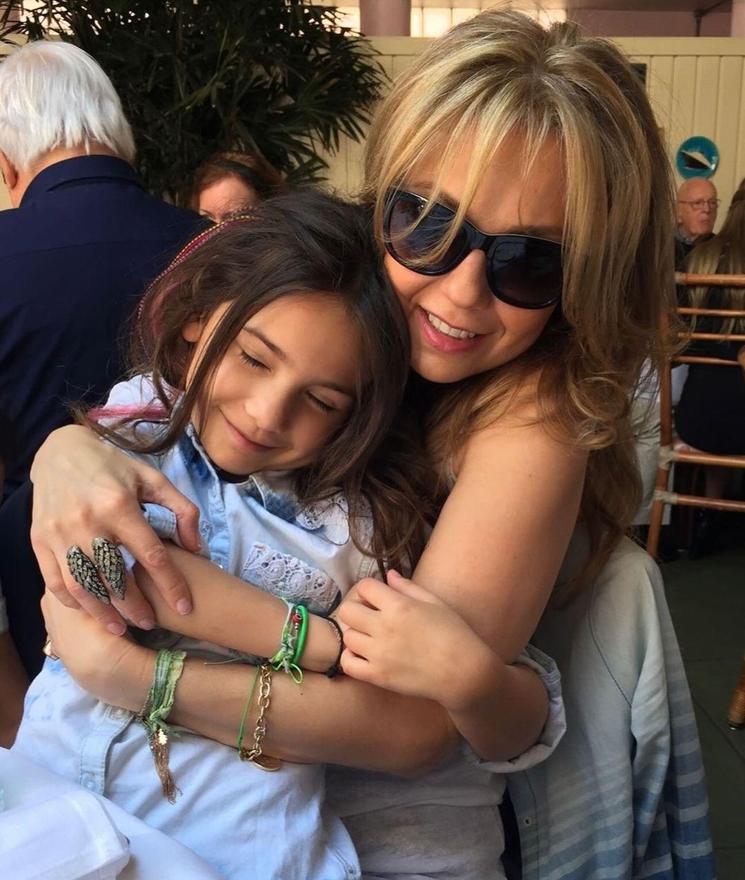 Imagen publicada en el Instagram de Thalía junto a su hija, Sabrina. (RRSS)