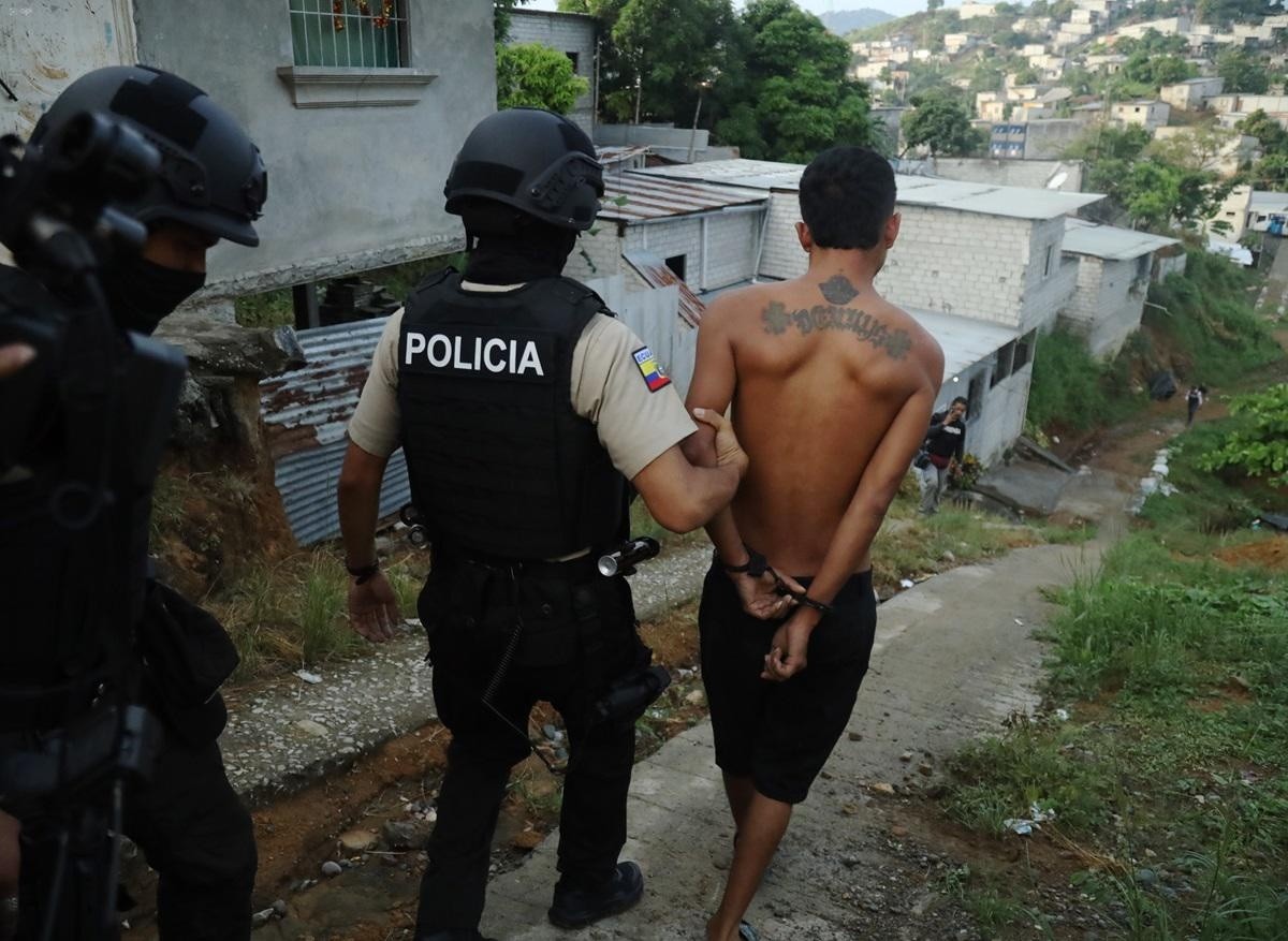 El noroeste de Guayaquil es uno de los sitios más propensos donde los grupos criminales reclutan a menores de edad. (API)