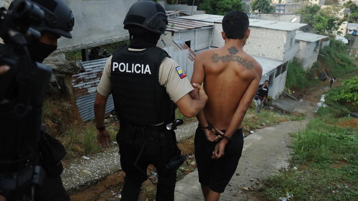 El noroeste de Guayaquil es uno de los sitios más propensos donde los grupos criminales reclutan a menores de edad. (API)