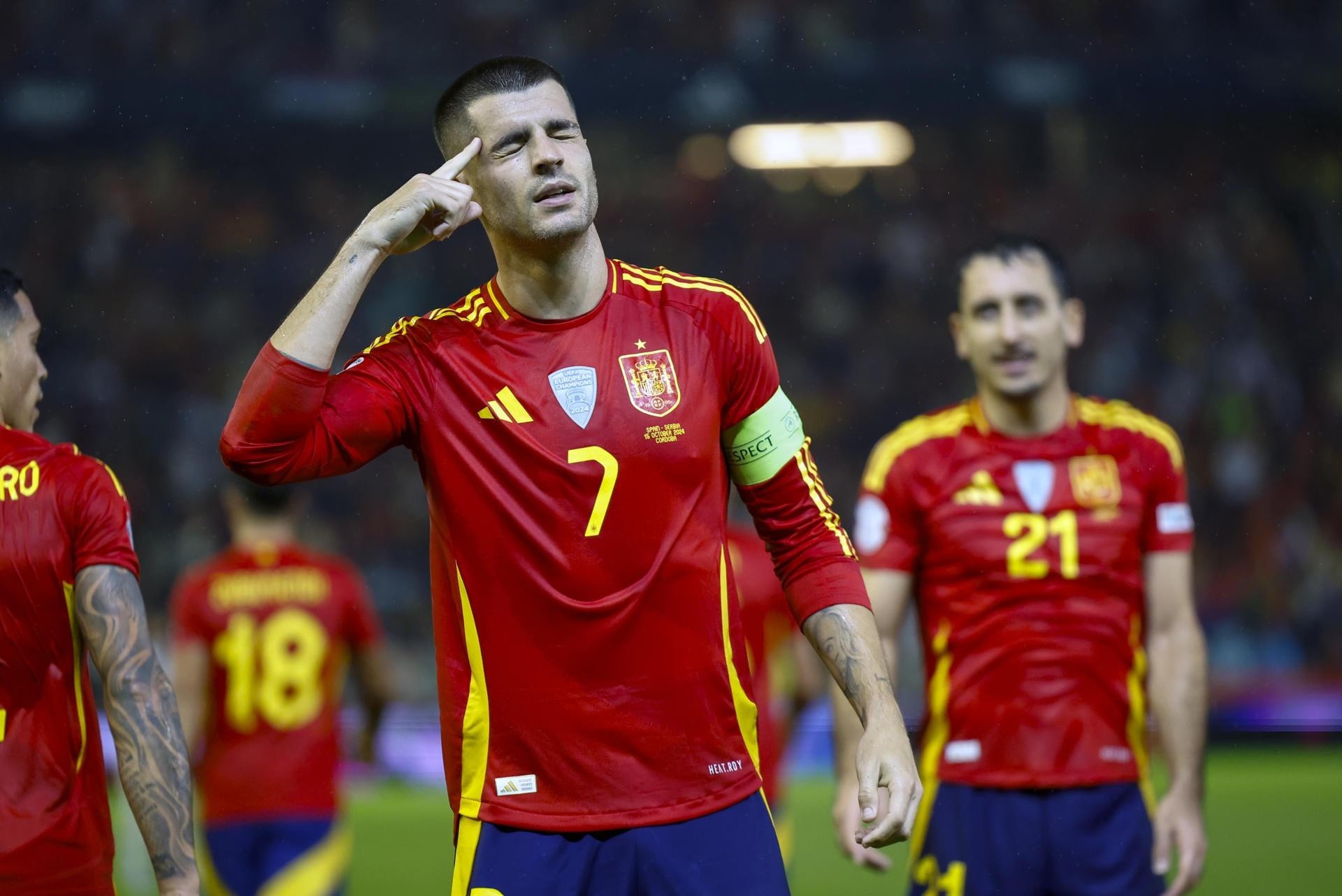 Álvaro Morata anotó un gol en la victoria de España ante Serbia en la Liga de Naciones. (Julio Munoz / EFE)