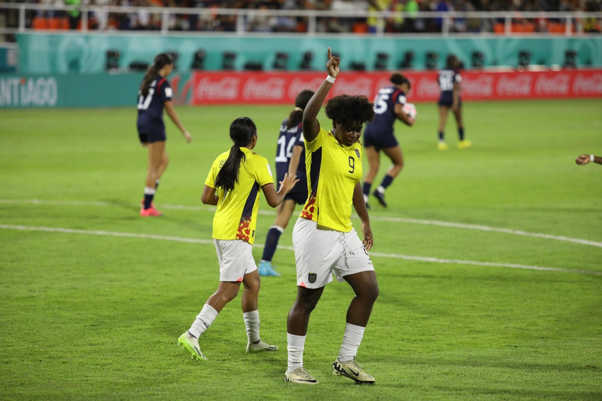 La jugadora de Ecuador, Jaslym Valverde, celebra su gol ante República Dominicana en el Mundial Sub 17 femenino, (Foto: La Tri)