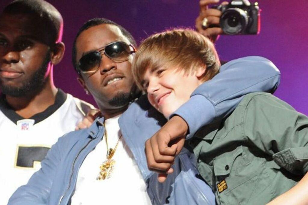 Fotografía de Justin Bieber junto a P.Diddy  (INTERNET)