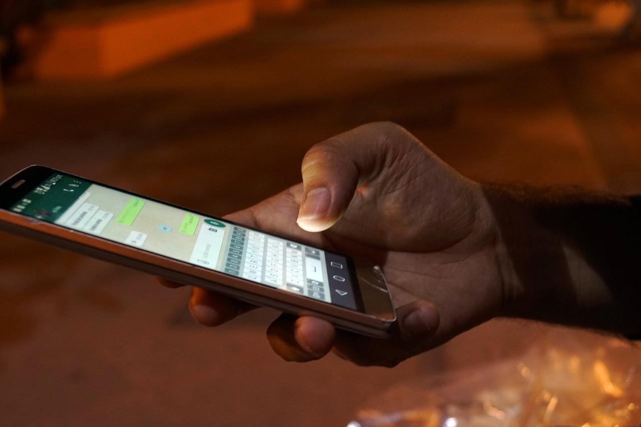 En Ecuador hay un total de 18,1 millones de líneas activas. (Pexels)