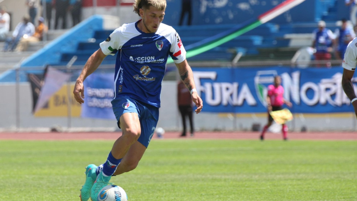 Imbabura se quedó sin entrenador a falta de tres fechas de acabar la Liga Pro. (API)