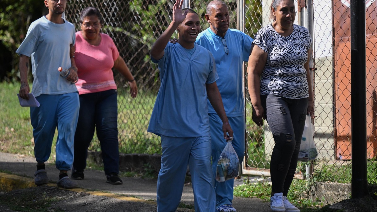 Más de 2 400 personas fueron detenidas durante las manifestaciones. (AFP)