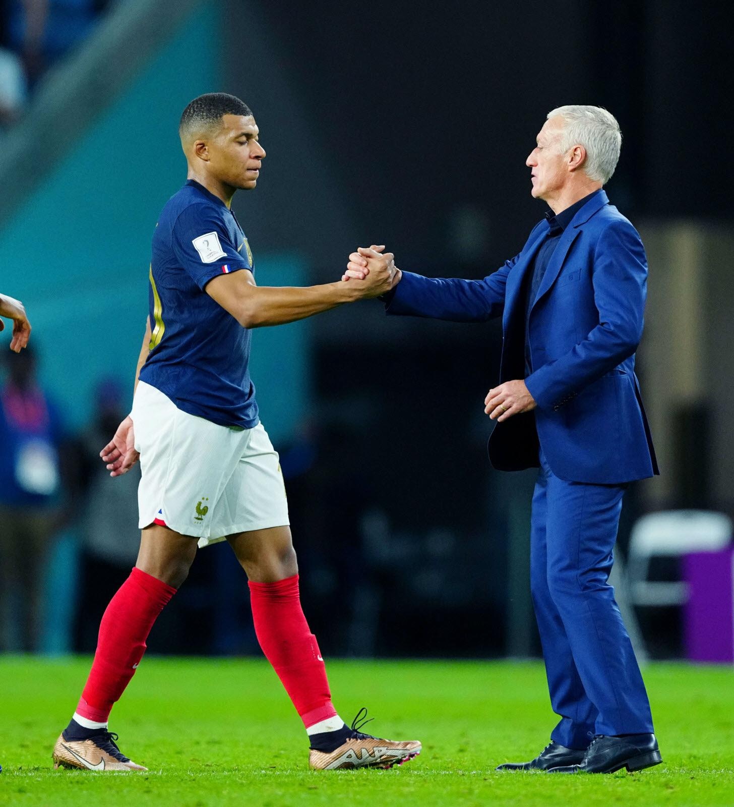 Didier Deschamps defiende a Kylian Mbappé. (Redes sociales)