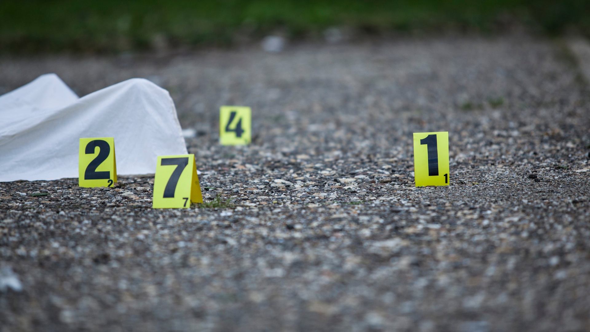 Imagen referencial de una escena del crimen. (Canva)