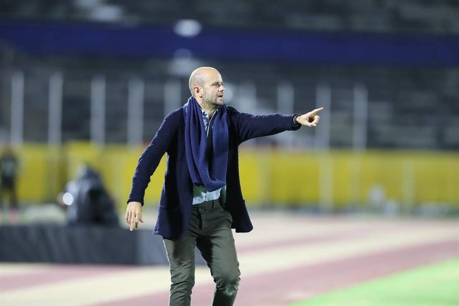 Miguel Ángel Ramírez dirigiendo un partido de Independiente del Valle  (Foto: Internet)