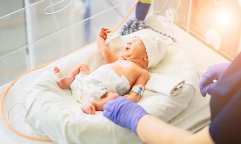 Los bebés prematuros pueden necesitar cuidados neonatales más prolongados o intensivos   (Internet)