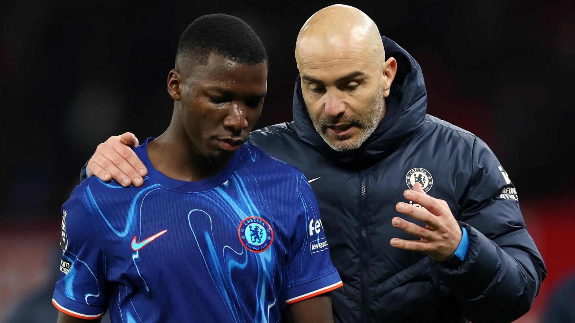 El entrenador del Chelsea, Enzo Maresca, reconoció el nivel de Moisés Caicedo. (Archivo)