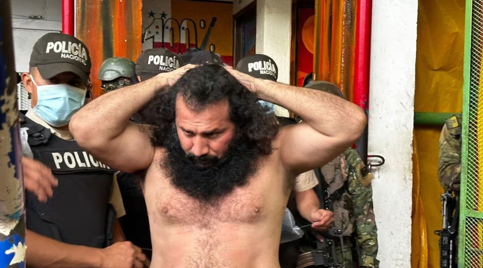 Imagen de agosto de 2023. Durante la Administración de Guillermo Lasso, la fuerza pública trasladó a alias Fito a la cárcel La Roca. Días después regresó a la prisión regional. (Gobierno de Ecuador)