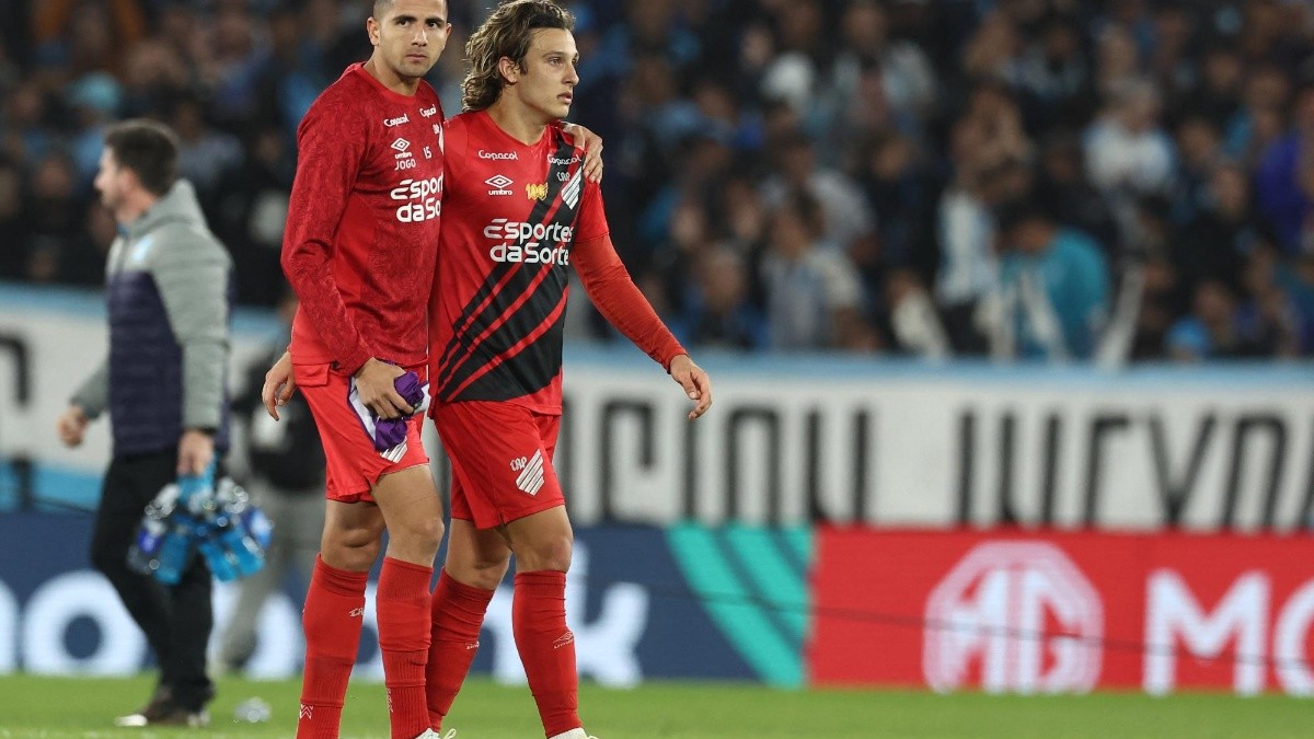 Athletico Paranaense descendió a la Serie B de Brasil. (AFP)