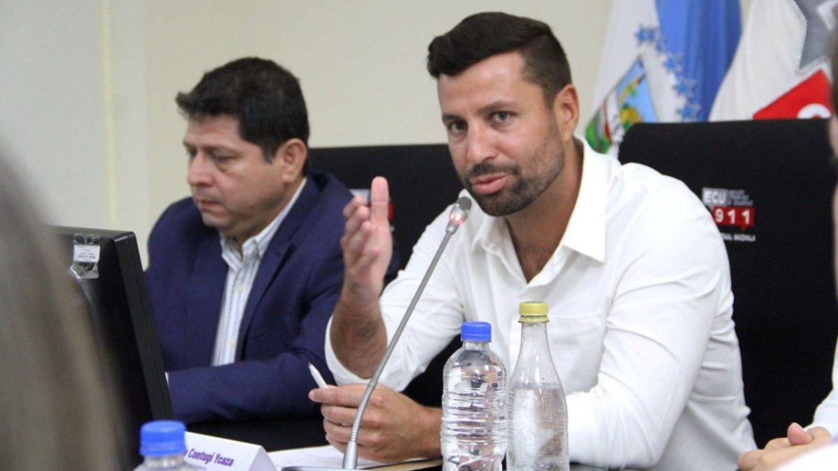 Michelle Sensi Contugi durante una reunión en Machala el 13 de mayo de 2024. (Ministerio de Gobierno)