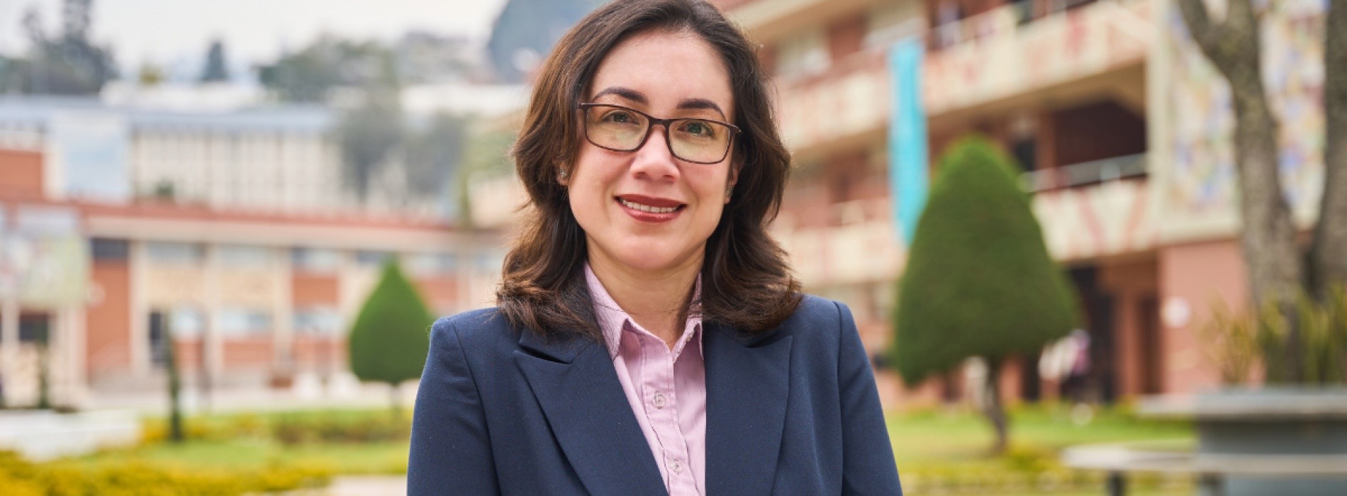 Ximena Jaramillo, científica ecuatoriana, galardonada con el Premio Regional L'Oréal-UNESCO (UTPL)