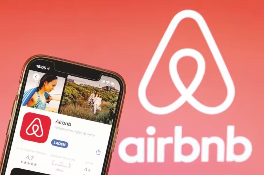 Fotografía de la aplicación de Airbnb en la App Store de iOS. (GETTY IMAGES)
