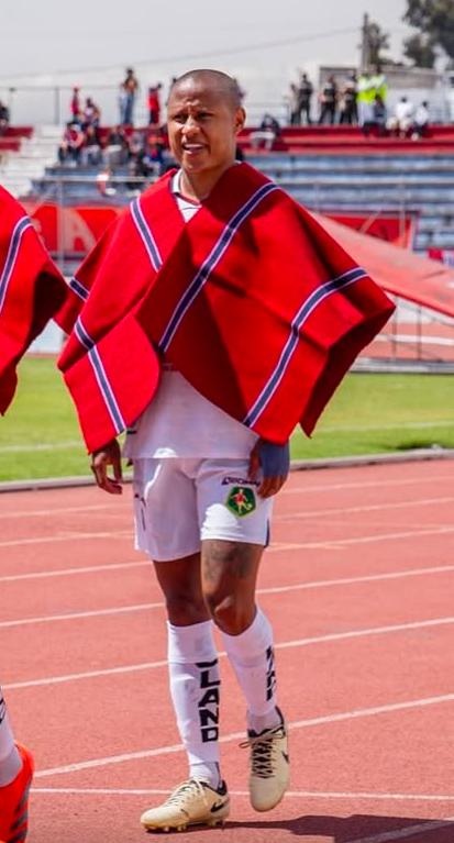 Mathías Acuña en un partido con el Mushuc Runa (Foto: Internet)