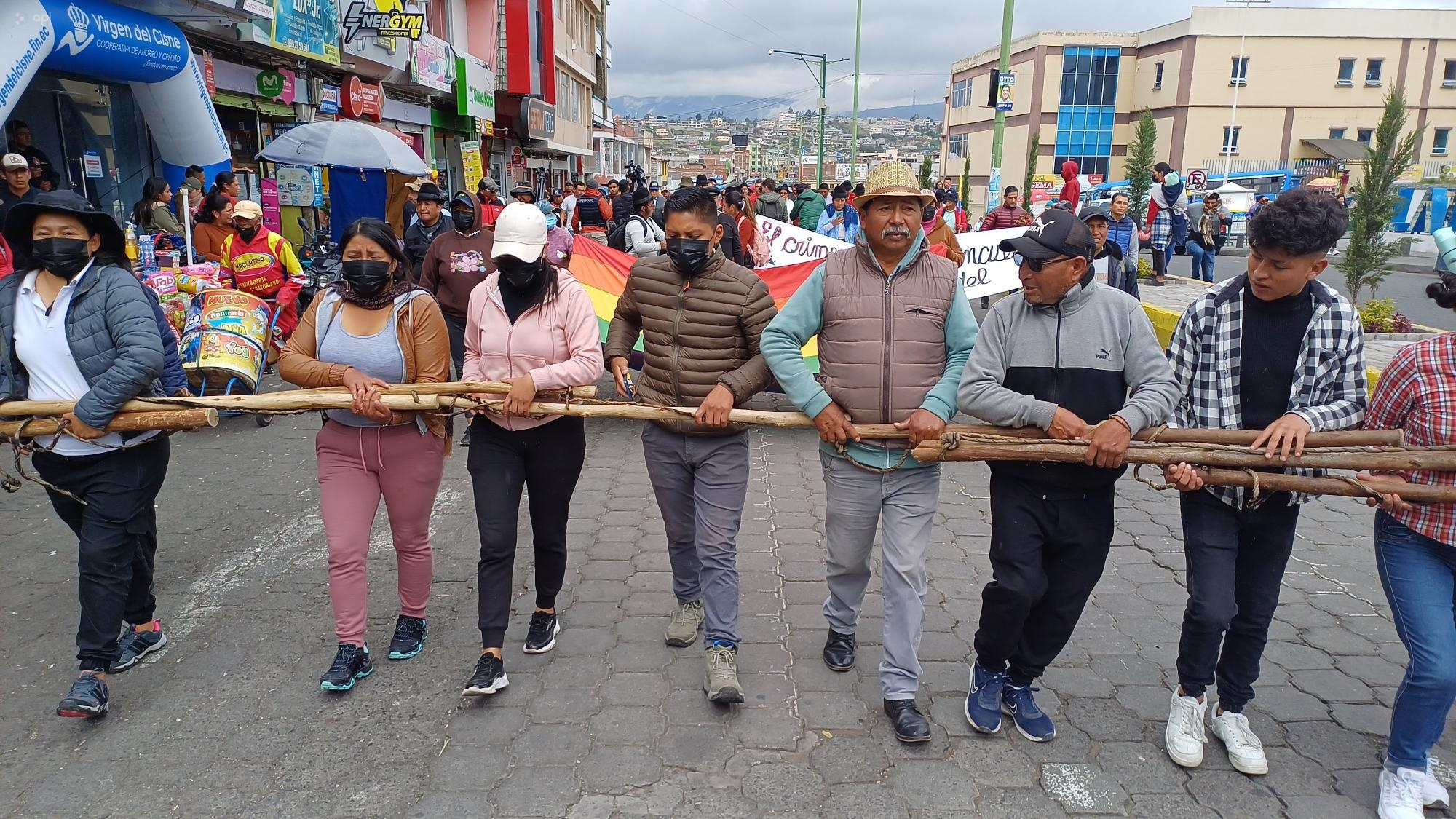 Marcha indígena en contra de la inseguridad y el alza del IVA. (Foto: API)