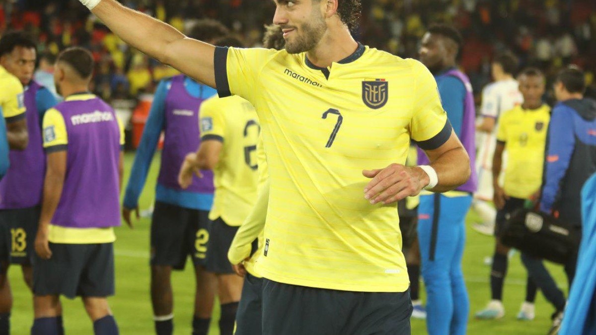 Archivo Leonardo Campana en La Tri. (La Tri)