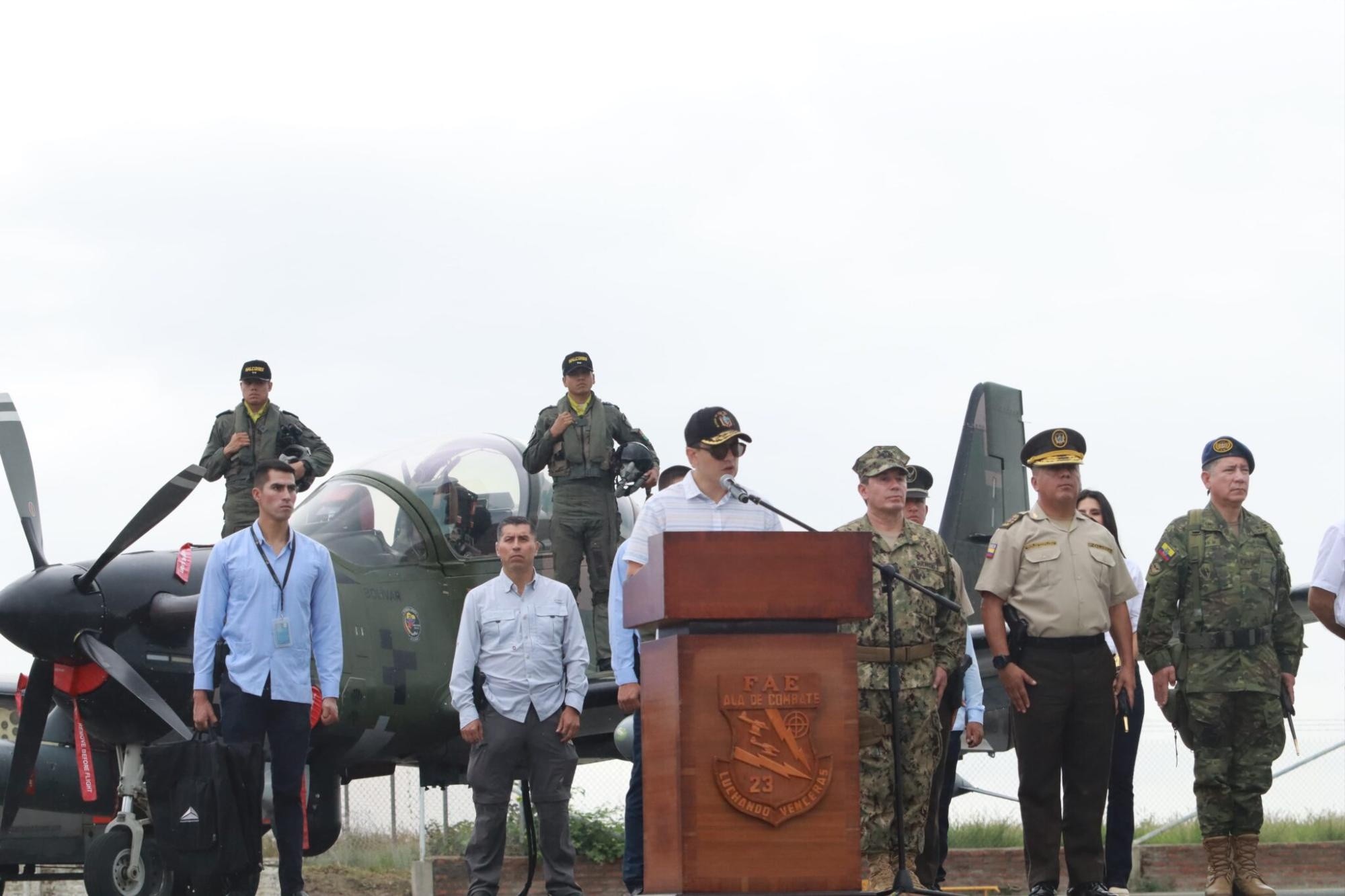 Daniel Noboa a su llegada al aeropuerto de Manta (Presidencia)