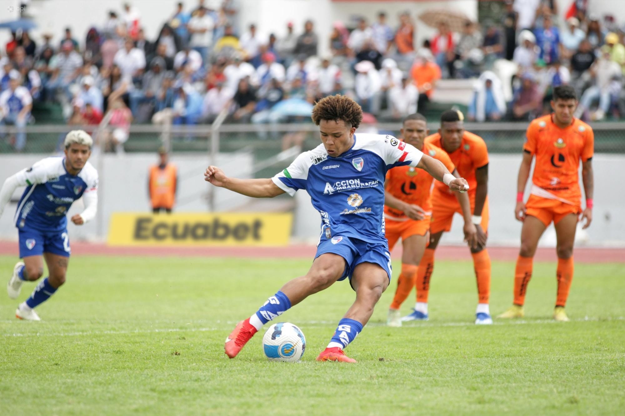 Liga de Quito analiza el fichaje de Erick Mendoza. (API)