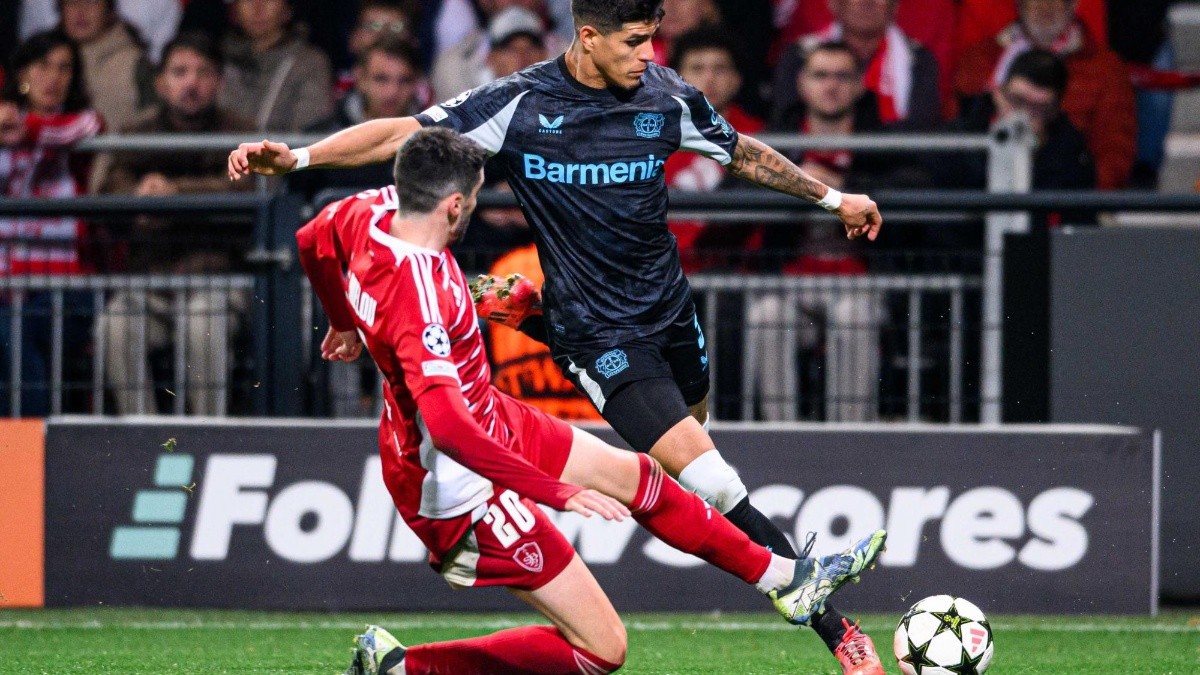 Archivo Piero Hincapié celebración. (Bayer Leverkusen)