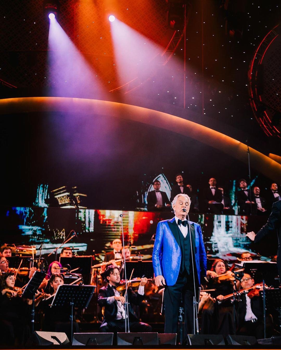 Andrea Bocelli durante su presentación en la segunda noche del Festival de Viña del Mar (Cuenta de Instagram de @elfestivaldevina)