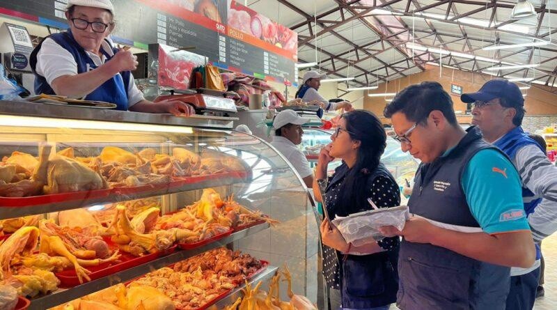 Imagen referencial de operativos de control en mercados. (Quito Informa)