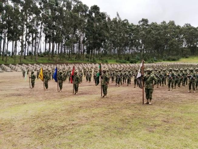 Ceremonia de culminación de periodo de instrucción. (Esforse)